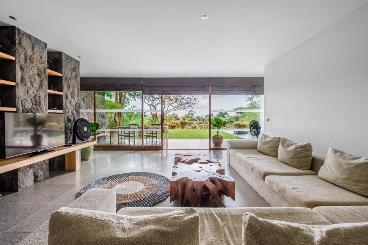 Balangan Beach Nakar Villa Jimbaran Exterior photo
